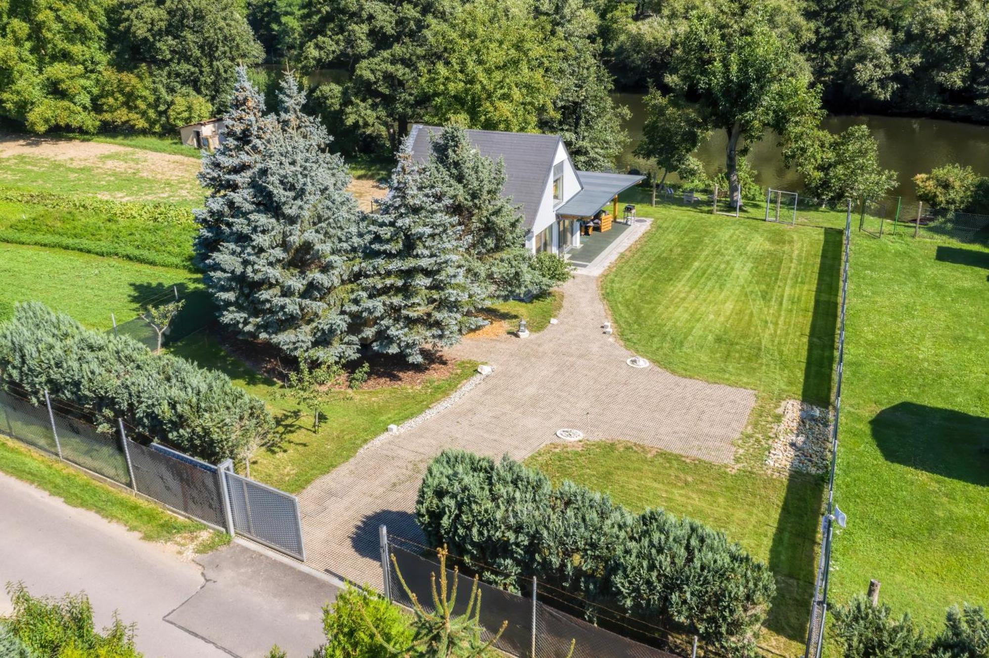Vilka U Dyje Villa Znojmo Exterior photo
